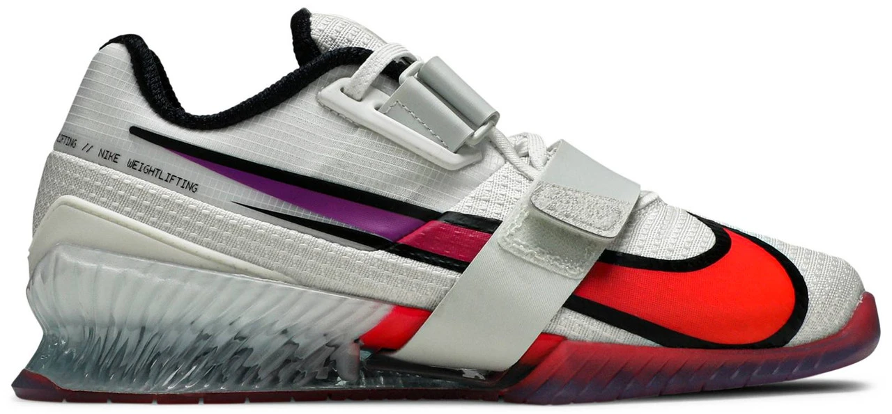 Nike Romaleos 4 SE - Pale Ivory/Hyper Violet 1 Nike Romaleos 4 SE - Pale Ivory/Hyper Violet